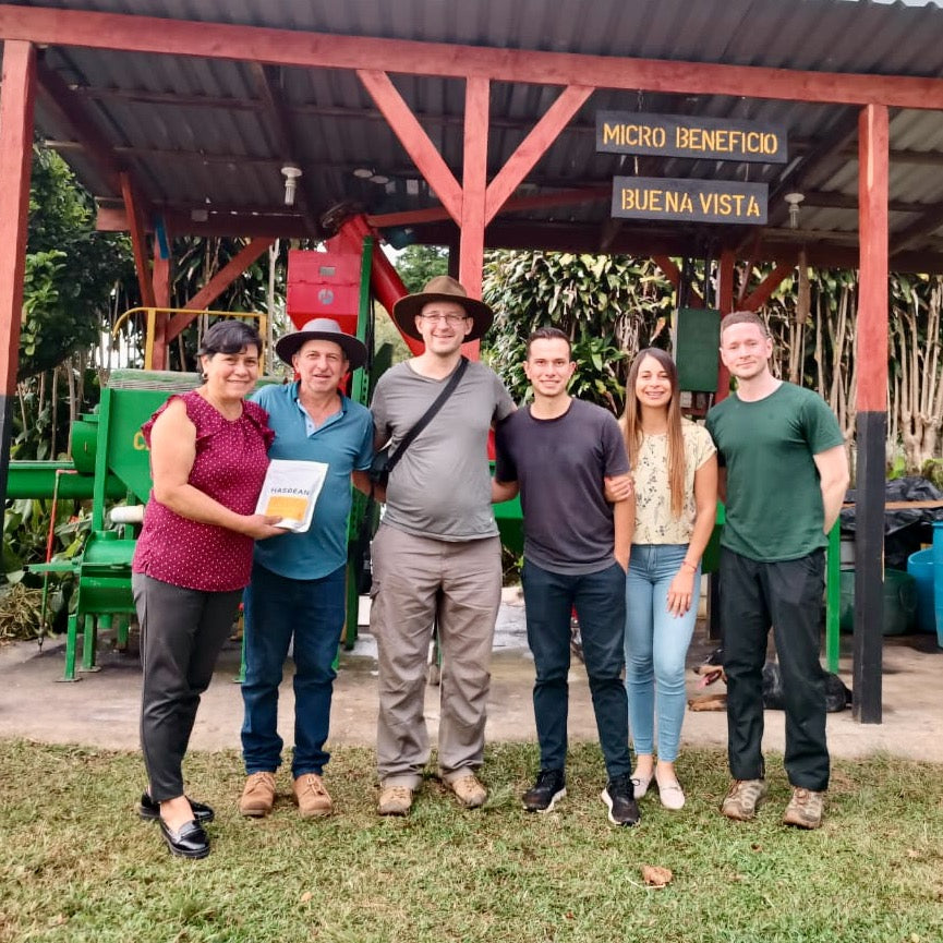 Maria, Carlos, Jose Ignacio and Yessica Arrieta with OCR Green Buyer Roland Glew (middle-left) and Hasbean eCommerce Manager Chris Glover Price (right) at the ARBAR micromill